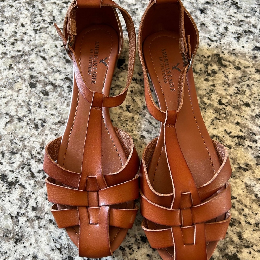 American Eagle Sandals